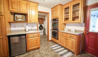 2015 Denson Ave, Bedford, IN 47421