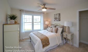 26 Edgewater Way, Brentwood, NH 03833