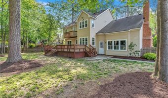 1023 Forest Lakes Cir, Chesapeake, VA 23322