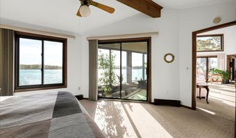 523 Lathrop Ave, Algonac, MI 48001