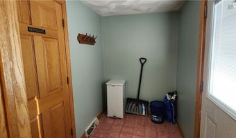 44 Herkimer Rd, Utica, NY 13502