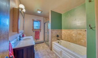 8799 Huffman Ln, Bozeman, MT 59715