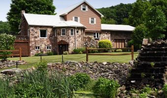 1409 Dunkard Hollow Rd, Alum Bank, PA 15521