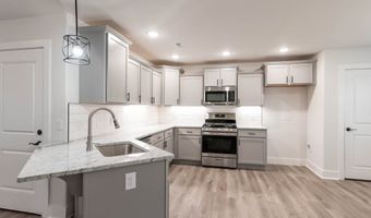 221 Citation St, Bentonville, AR 72713
