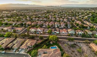 71 Fountainhead Cir, Henderson, NV 89052