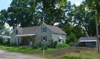 403 E Chestnut St, Archie, MO 64725