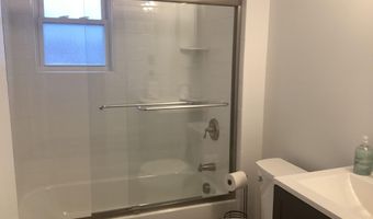 25 King James Ln, Atlantic Highlands, NJ 07716