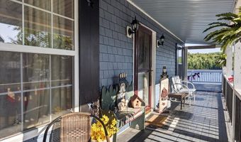 202 Bear Cove Rd, Baileyville, ME 04694