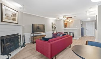 2 Captains Ct 3, Madison, WI 53719