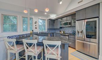 28 Sabal Palm Trl, Bald Head Island, NC 28461