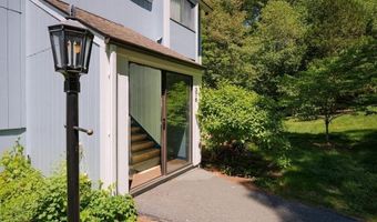 376 Great Rd 15, Acton, MA 01720