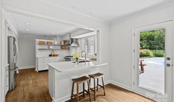 1811 Manor Mill Rd, Charlotte, NC 28226
