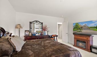 41699 BROOKEBOUROUGH Ct, Aldie, VA 20105