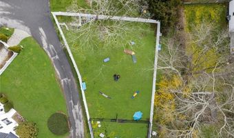 599 E Main Rd, Middletown, RI 02842