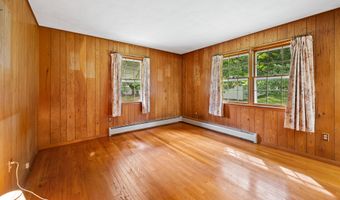 233 Mountain Rd, Cheshire, CT 06410