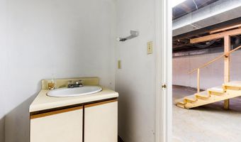 101 Leeman Hwy, Bath, ME 04530