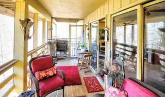 51 FORREST St, Basye, VA 22810