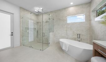 100 Glenbrook Ct, Atlantis, FL 33462