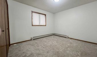 467 Rohr St, Arnolds Park, IA 51331