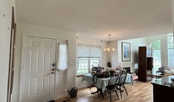 952 W Happfield Dr 2828, Arlington Heights, IL 60004