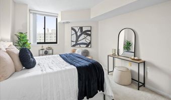 1001 N RANDOLPH St 913, Arlington, VA 22201