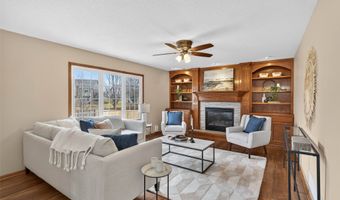 1618 5th Ave SW, Altoona, IA 50009