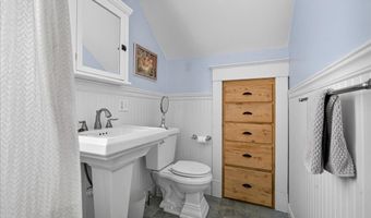 78 Grove Ave, Albany, NY 12208