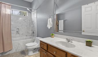 2303 Rue Maison, Biloxi, MS 39532