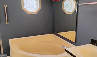 314 PERSIMMON Cir W 314, Dover, DE 19901