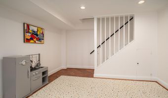 4903 EARLSTON Dr, Bethesda, MD 20816