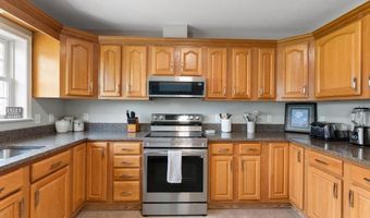 6097 Summerside Dr, Alanson, MI 49706