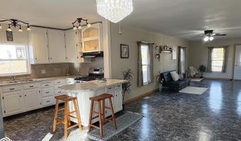 901 Maple St, Atlantic, IA 50022