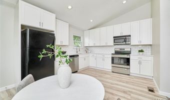 5331 Vine Ave, Affton, MO 63123