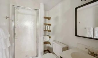 270 MILLER, Basye, VA 22810