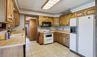 8526 SE 70th Ter, Baxter Springs, KS 66713