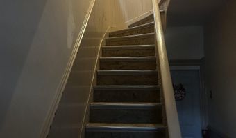 18 W 16TH St 2, Bayonne, NJ 07002