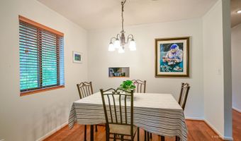 7673 Woodmere Dr 27, Athens, OH 45701
