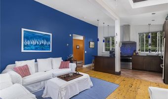 428 Gibbs Ave 4, Newport, RI 02840