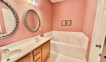15 Hannah Lee Rd, Barnegat, NJ 08005
