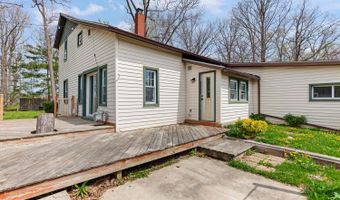 5910 Lyons Hwy, Adrian, MI 49221