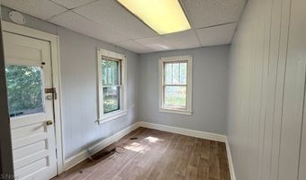 1083 Stroman Ave A, Akron, OH 44306