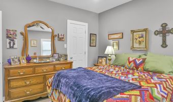 554 E San Antonio St, Alto, TX 75925