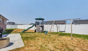 980 Alpine Dr, Chubbuck, ID 83202