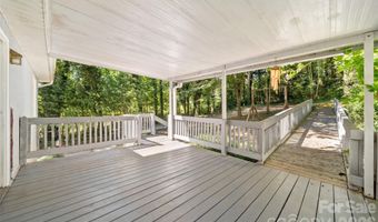 33 Baker Dr, Asheville, NC 28806
