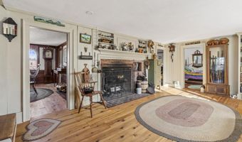 392 High St, Candia, NH 03034