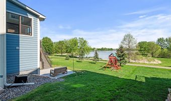 6644 Lamplight Dr, Albertville, MN 55301