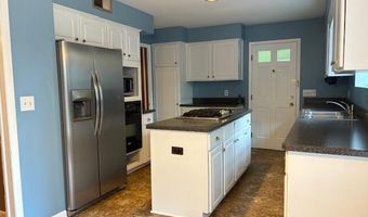 815 Hewett Dr, Ann Arbor, MI 48103