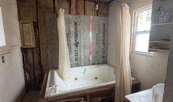806 E Summit St, Attica, IN 47918