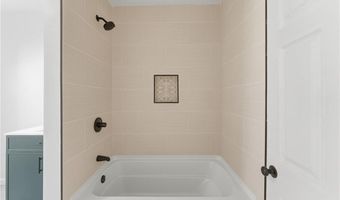 26 Alto St, Cranston, RI 02920