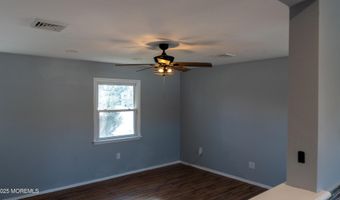 6 Reno Ct, Barnegat, NJ 08005